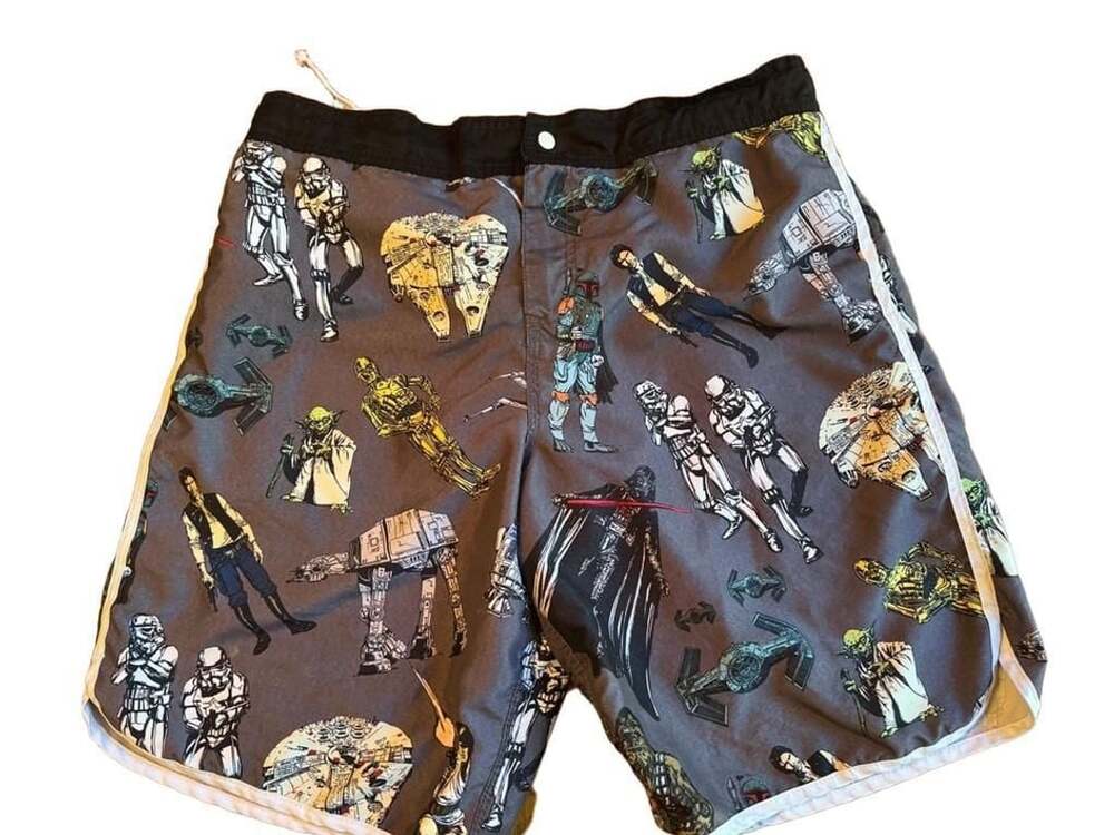 Star Wars Board Shorts Size XL Gray Character Print Swim Trunks b1541
